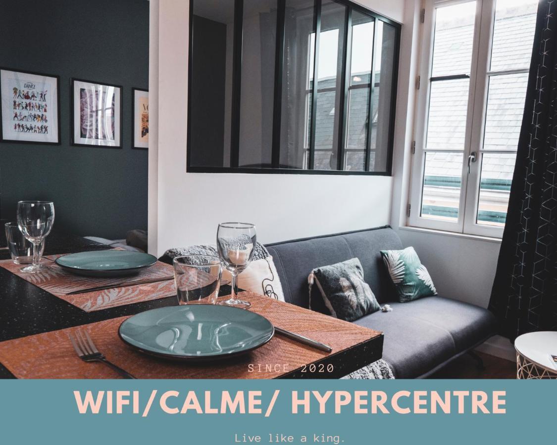 Behind The Glass_Hypercentre Apartment Amboise Exterior photo